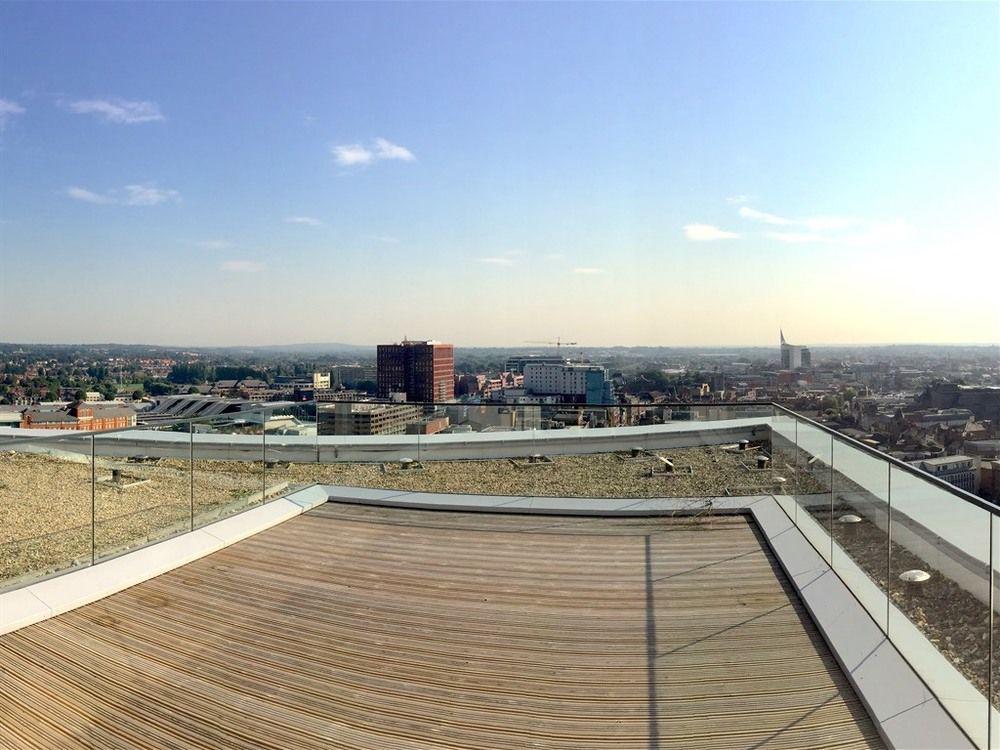 The Penthouse At Hewitt Hotel Reading Exterior photo