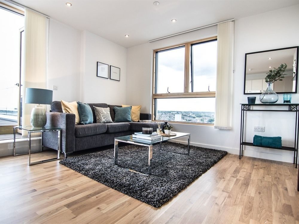 The Penthouse At Hewitt Hotel Reading Exterior photo