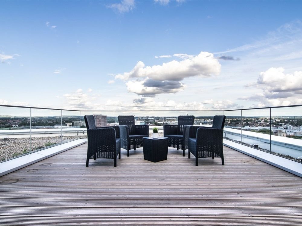 The Penthouse At Hewitt Hotel Reading Exterior photo